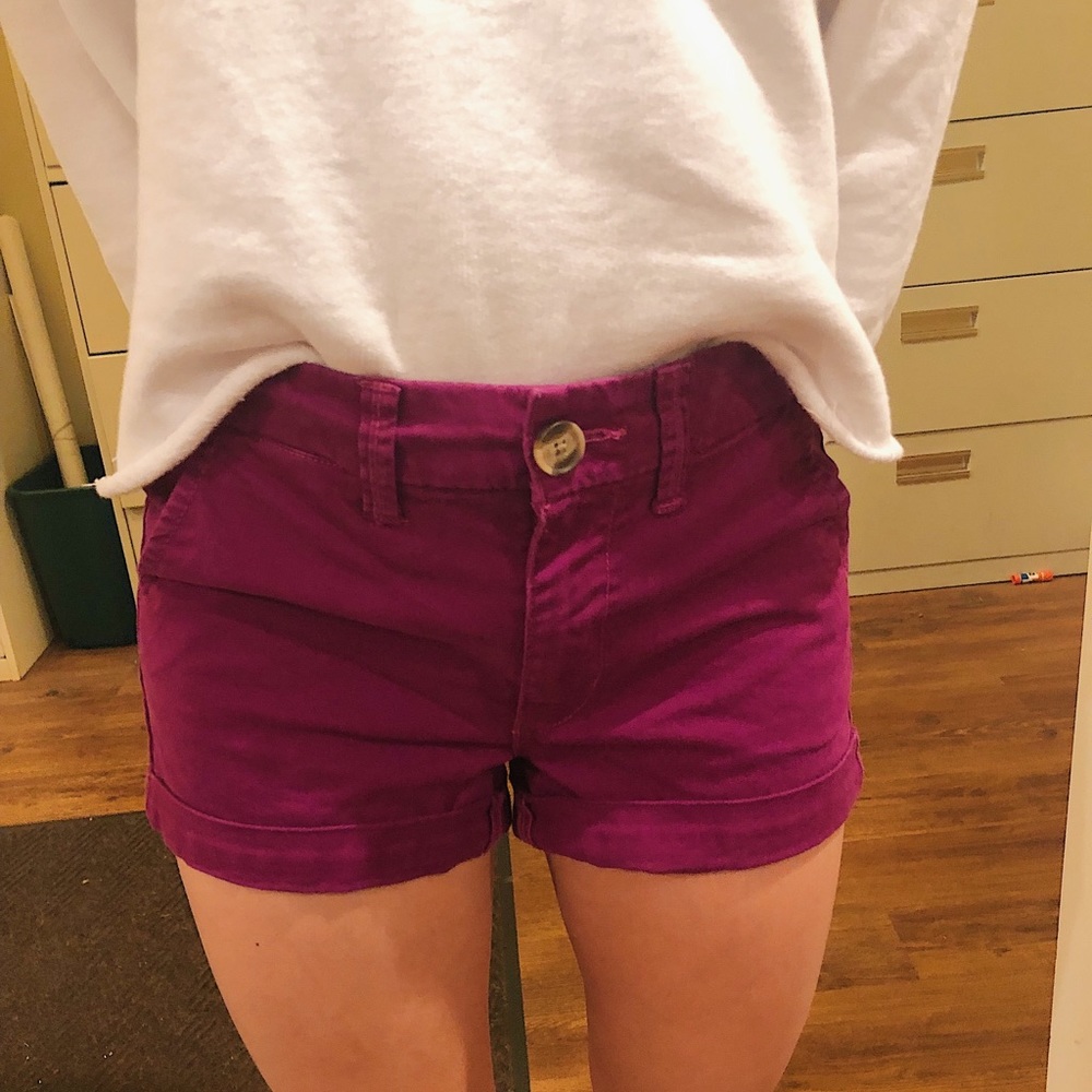 MAKE AN OFFER: American Eagle Shorts!